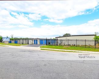 Photo 4 of Extra Space Storage - 299 Commerce Blvd, Bogart, GA