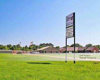 Photo 1 of Storage Place, The - 830 Southpark Circle, Athens, TX
