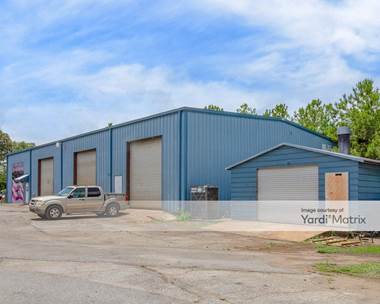 Storage Units for Rent available at 808 Industrial Way, Warner Robins, GA 31093