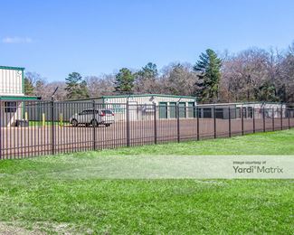 Photo 3 of Unlimited Storage - 2235 US 190 Hwy, Huntsville, TX