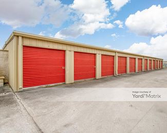 Photo 4 of New Waverly Self Storage-Car Wash - 355 West St.150, 350 TX-150 Hwy, New Waverly, TX