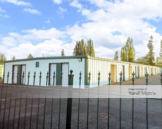 Photo 3 of Save on Storage - 2329 Market Street, Mount Vernon, WA