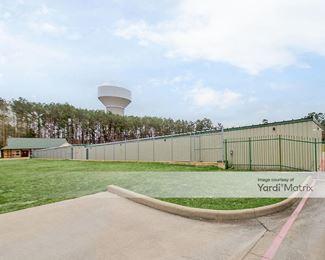 Photo 3 of AB² Self-Storage Facility - 1969 Veteran's Memorial Pkwy, Huntsville, TX