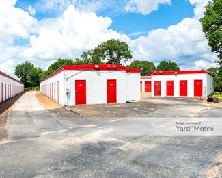 Photo 4 of Ace Self Storage - 598 Palm Street, Huntsville, TX