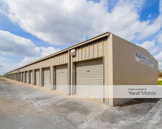 Photo 2 of Ward Self Storage - 3600 Avenue F, Bay City, TX