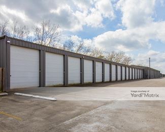 Photo 3 of Ward Self Storage - 3600 Avenue F, Bay City, TX