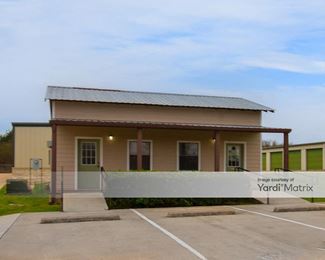 Photo 1 of Dixie Street Storage - 405 North Dixie Street, Brenham, TX