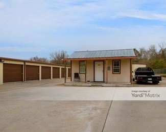 Photo 2 of Excess Storage - 1105 Prairie Lea Street, Brenham, TX