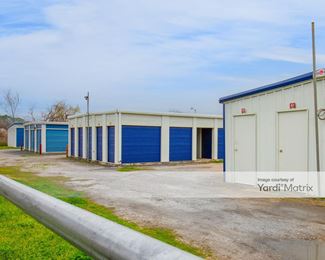 Photo 2 of Navasota Mini Storage - 201 West McAlpine Street, Navasota, TX