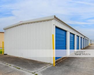 Photo 5 of Loop Self-Storage - 9905 Highway 6, Navasota, TX
