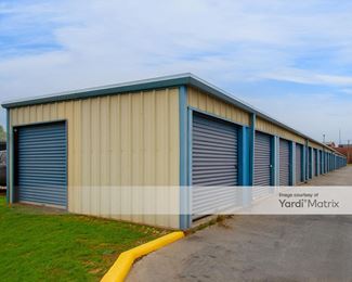 Photo 4 of Super Storage - 1700 FM 389, Brenham, TX
