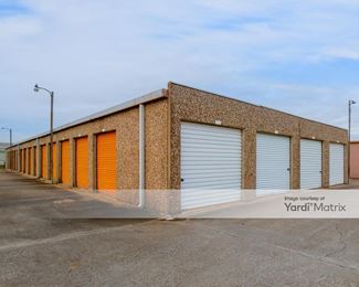 Photo 3 of Brenham Self Storage - 2000 Highway 290 East, Brenham, TX