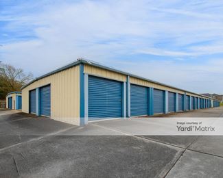 Photo 3 of Amazing Space Storage - 2501 South Market Street, Brenham, TX
