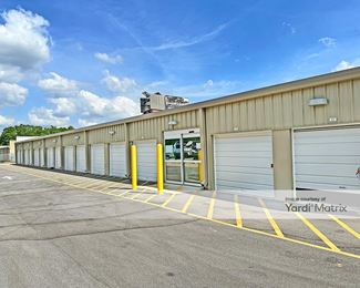 Photo 2 of Crestview Storage - 3191 East James Lee Blvd, Crestview, FL