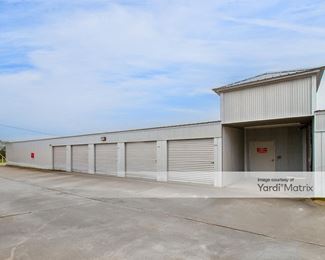 Photo 2 of AAA Self Storage - 4205 State Highway 36 North, Brenham, TX