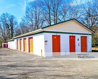 Photo 3 of Storage Depot - 146 Canyon Lane, La Follette, TN