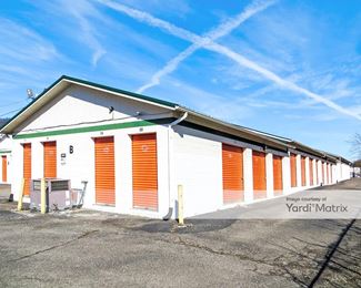 Photo 4 of Storage Depot - 146 Canyon Lane, La Follette, TN