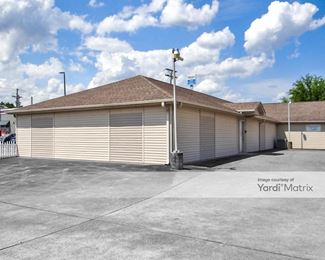 Photo 2 of Pickel Partners Self Storage - 505 North Kentucky Street, Kingston, TN