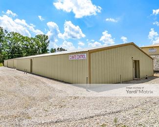Photo 2 of Pelican Storage - 715 Gallaher Road, Kingston, TN