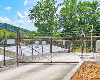 Photo 4 of Pelican Storage - 715 Gallaher Road, Kingston, TN