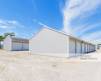 Photo 2 of Zeller Storage - 884 Gardner Road, Bellevue, OH