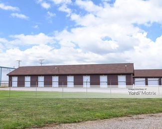 Photo 3 of EZ Stor Mini-Storage - 917 Commercial Avenue SE, New Philadelphia, OH