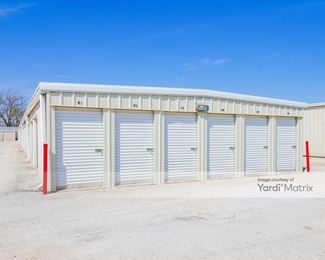 Photo 4 of My Store House Mini Storage - 1727 Stadium Road, Wharton, TX