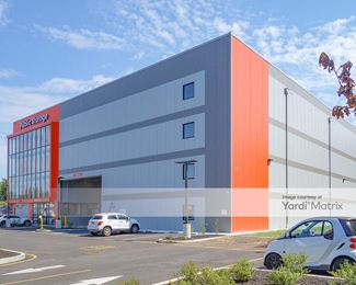 Photo 3 of Extra Space Storage - 671 Batchelor Street, Toms River, NJ