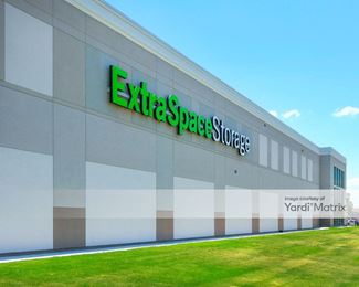 Photo 3 of Extra Space Storage - 7317 North 10th Street, McAllen, TX