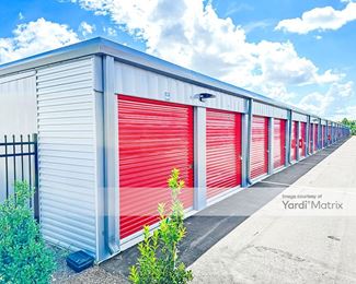 Photo 2 of Avid Storage - 2150 Hammock Square Drive, Lynn Haven, FL