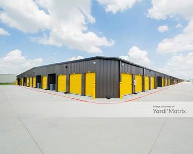 Storage Units for Rent available at 29105 FM 1093 Road, Richmond, TX 77406