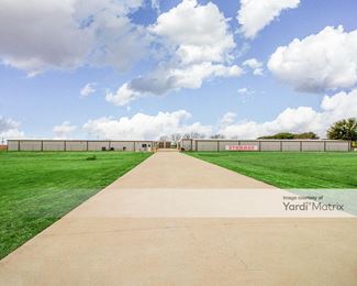 Photo 4 of Navasota Storage-Business Center - 5102 FM 3455, Navasota, TX