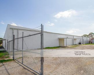Photo 5 of Access Storage - 1817 North Mechanic Street, El Campo, TX