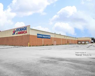 Photo 4 of Storage of America - 1825 Oak Harbor Road, Fremont, OH