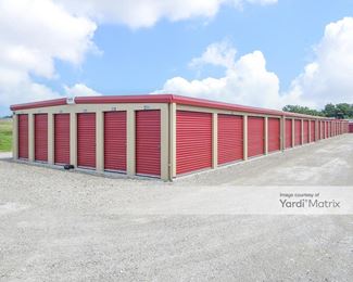 Photo 3 of Station 4 Storage - 1001 Fremont Avenue, Sandusky, OH
