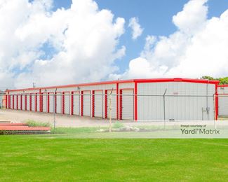 Photo 3 of Locker Storage - 1533 West 4th Street, Skiatook, OK