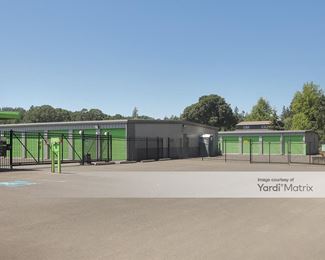 Photo 3 of Northwest Self Storage - 23830 NE Dunberg Loop, Newberg, OR