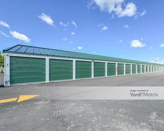 Photo 5 of Space Squared Self Storage - 501 Park Drive, Waterford, WI