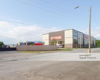 Photo 3 of Public Storage - 700 Woodswether Road, Kansas City, MO
