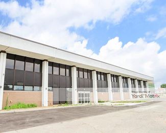 Photo 2 of Extra Space Storage - 515 Union Blvd, Totowa, NJ