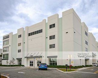 Photo 2 of Extra Space Storage - 1450 Watertower Road, West Palm Beach, FL