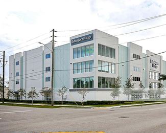 Photo 4 of Extra Space Storage - 1450 Watertower Road, West Palm Beach, FL