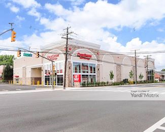 Photo 3 of CubeSmart Self Storage - 1074 Raritan Road, Clark, NJ