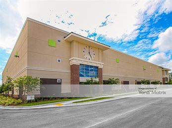 Photo 5 of Extra Space Storage - 3710 Integrity Way, Middleburg, FL
