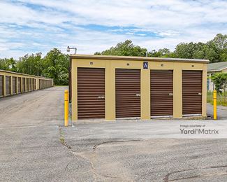 Photo 4 of Prime Storage - 25 Triangle Park, Queensbury, NY