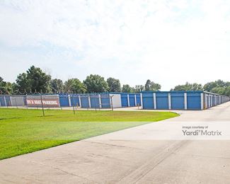 Photo 2 of Aspen Mini Storage - 1301 South York Street, Muskogee, OK