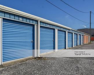 Photo 3 of Murphy-s Mini-Storage - 105 Pickens Road, Nitro, WV