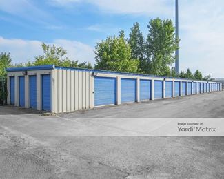 Photo 3 of Storage Rentals of America - 5018 Milan Road, Sandusky, OH