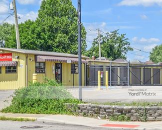 Photo 3 of IncaAztec Self Storage - 607 Park Avenue, Charleston, WV