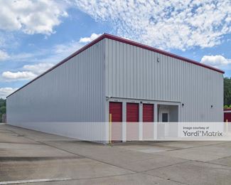 Photo 2 of Storage Rentals of America - 100 Self Storage Drive, Hurricane, WV